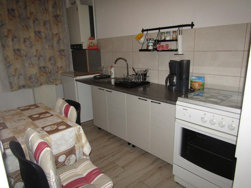 Gina Apartament Apartment Sibiu Exterior photo